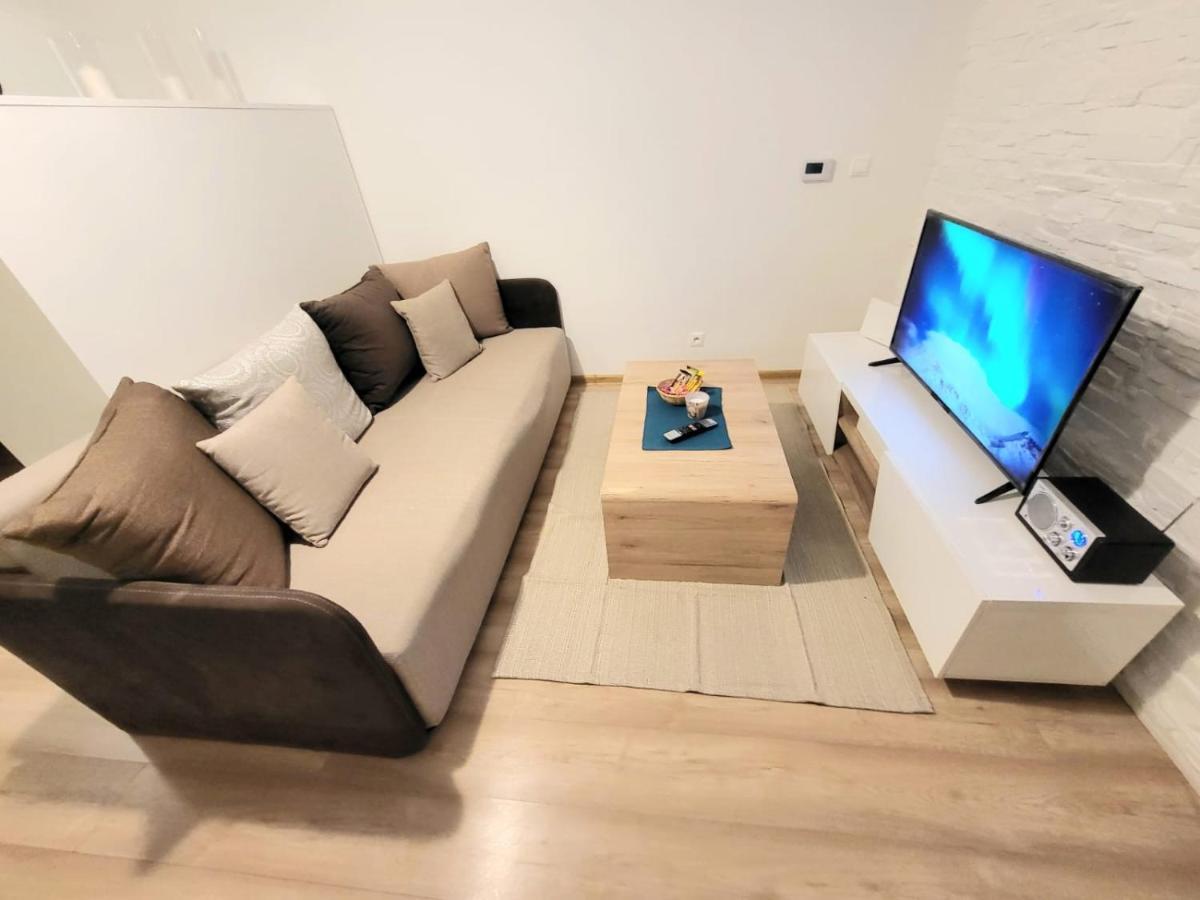 Velky Apartman 3 Bratislava Extérieur photo