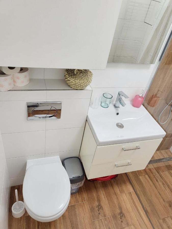 Velky Apartman 3 Bratislava Extérieur photo